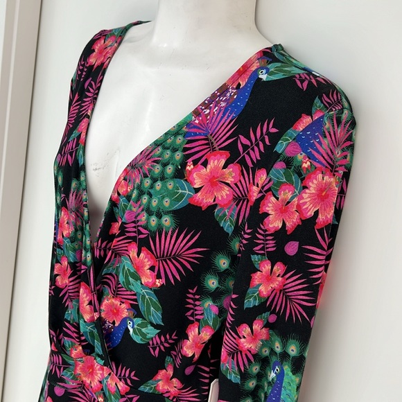 SMASHED LEMONS | Peacock Tropical long sleeve Dress NWT - Picture 5 of 11